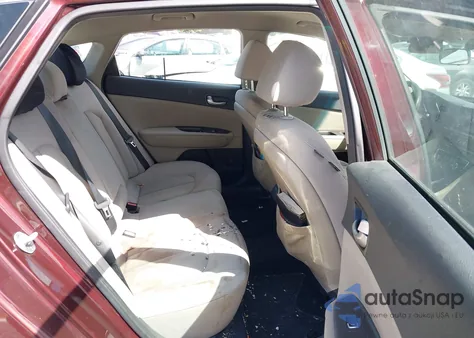 2016 Kia Optima Lx z USA, uszkodzony, nr VIN 5XXGT4L37GG024095